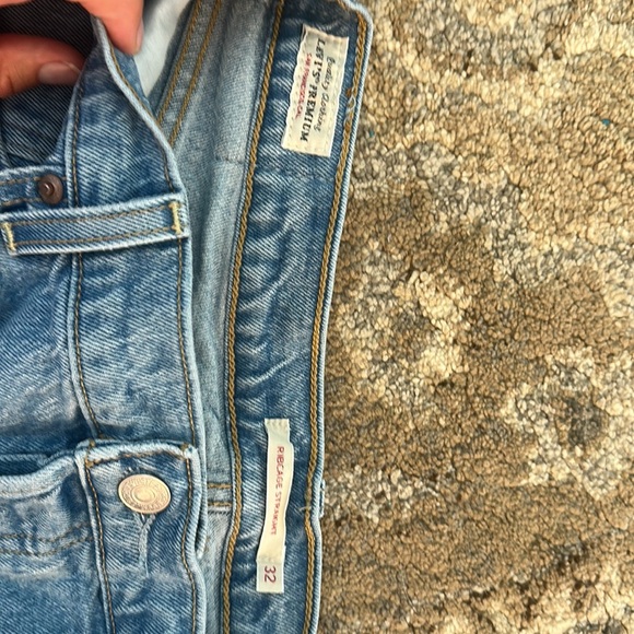 Levi’s ribcage straight jeans, sz 32 - Picture 3 of 4